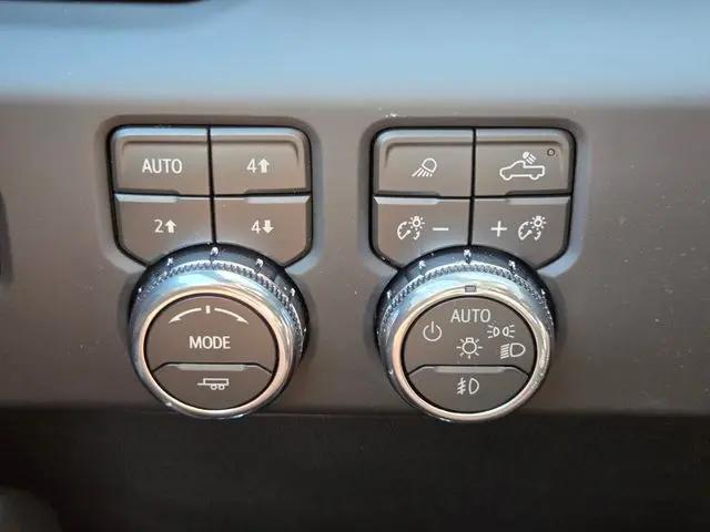 2026 GMC Sierra 2500HD Crew Cab, Standard Bed, AT4X, 4WD