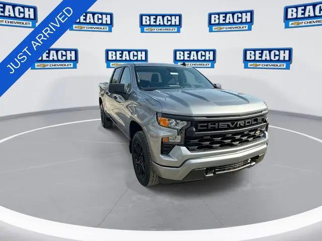 2026 Chevrolet Silverado 1500 4WD Crew Cab Short Bed Custom