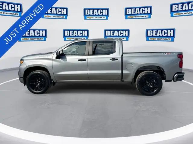 2026 Chevrolet Silverado 1500 4WD Crew Cab Short Bed Custom