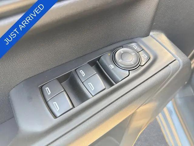 2026 Chevrolet Silverado 1500 4WD Crew Cab Short Bed Custom