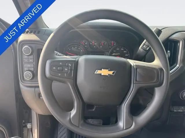 2026 Chevrolet Silverado 1500 4WD Crew Cab Short Bed Custom