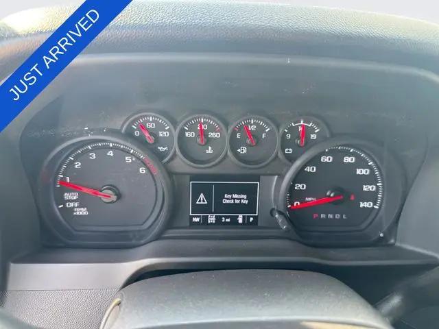 2026 Chevrolet Silverado 1500 4WD Crew Cab Short Bed Custom