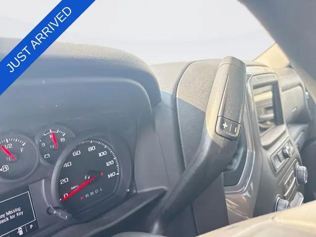 2026 Chevrolet Silverado 1500 4WD Crew Cab Short Bed Custom