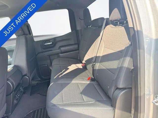 2026 Chevrolet Silverado 1500 4WD Crew Cab Short Bed Custom
