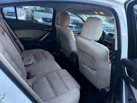 2015 Mazda Mazda6 i Sport