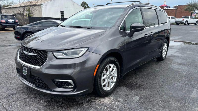 2021 Chrysler Pacifica Touring L for sale in Terrell, TX