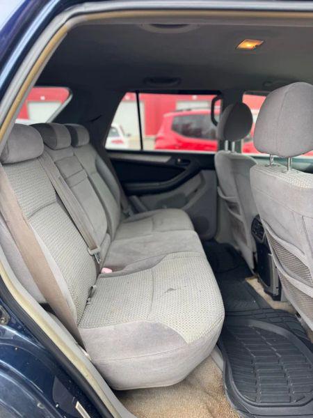 2004 Toyota 4Runner SR5 V8