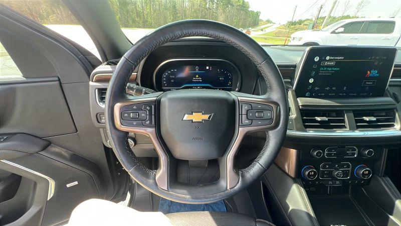 2022 Chevrolet Suburban 4WD High Country