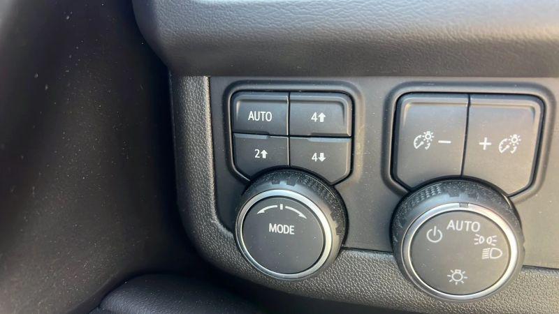 2022 Chevrolet Suburban 4WD High Country