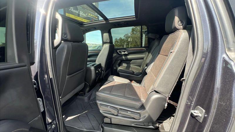 2022 Chevrolet Suburban 4WD High Country