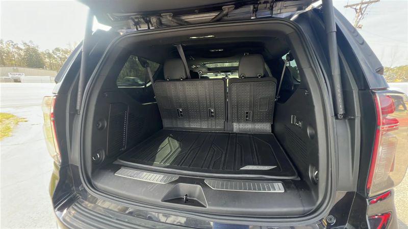 2022 Chevrolet Suburban 4WD High Country