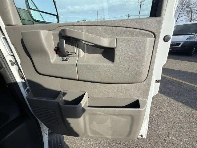 2023 Chevrolet Express Passenger RWD 3500 Extended Wheelbase LS