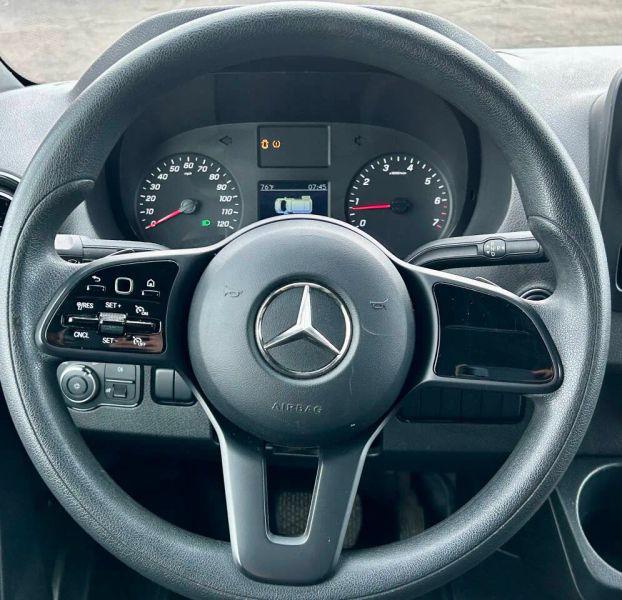 2022 Mercedes-Benz Sprinter 2500 High Roof I4