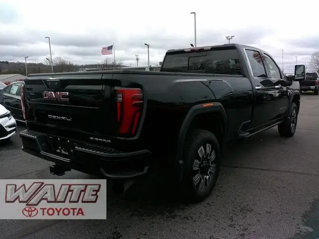 2024 GMC Sierra 3500HD Denali