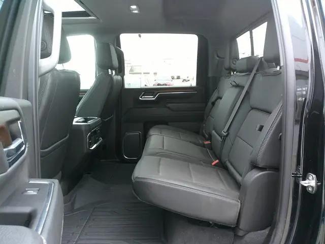 2024 GMC Sierra 3500HD Denali