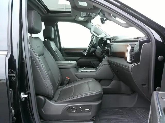 2024 GMC Sierra 3500HD Denali