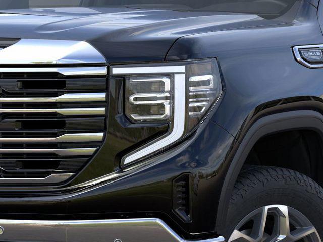 2026 GMC Sierra 1500 Crew Cab, Short Bed, SLT, 4WD