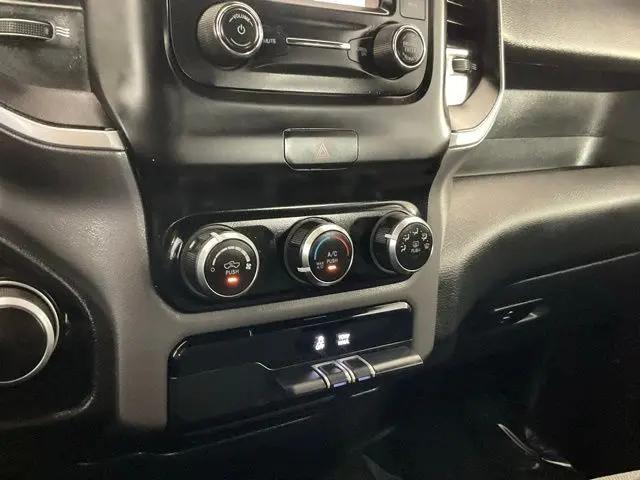 2022 Ram 1500 Big Horn Quad Cab 4x2 64 Box