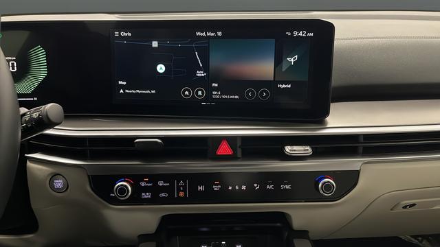 2025 Kia Sorento Hybrid EX