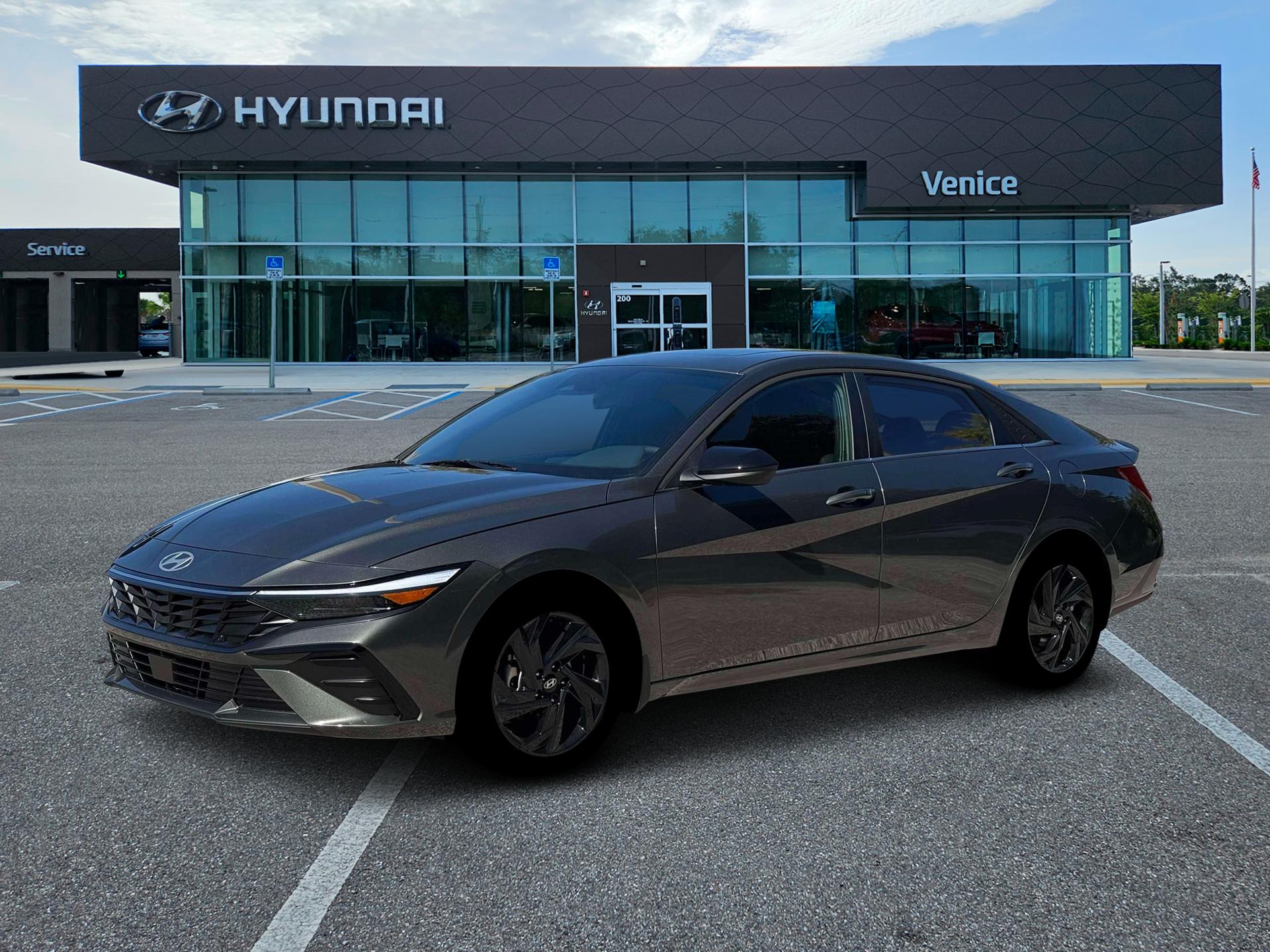 2026 Hyundai ELANTRA SEL Sport - Image 2