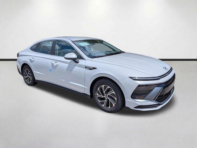 2026 Hyundai Sonata Hybrid Blue