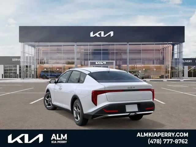 2026 Kia K4 LXS