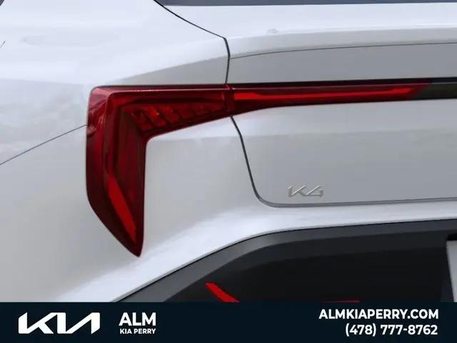 2026 Kia K4 LXS