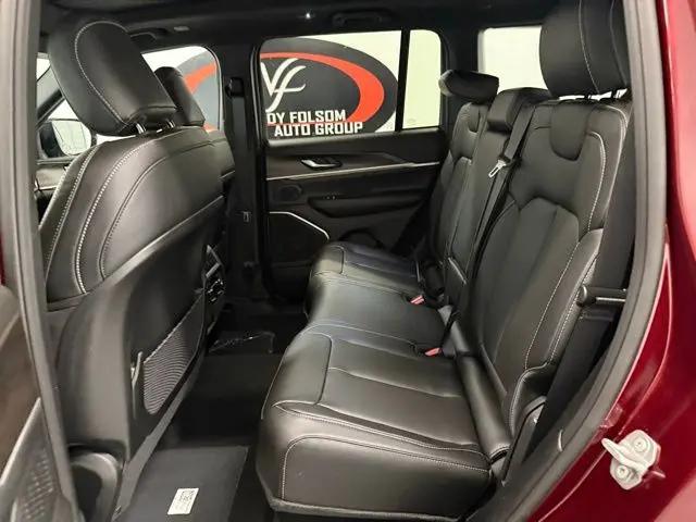 2026 Jeep Grand Cherokee Limited 4x2
