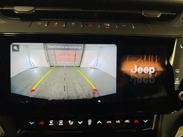 2026 Jeep Grand Cherokee Limited 4x2