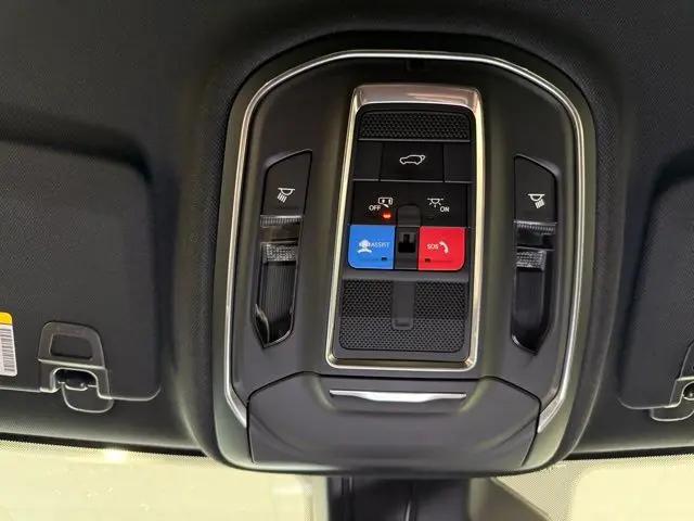 2026 Jeep Grand Cherokee Altitude 4x4