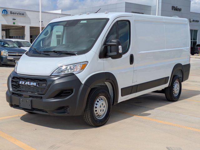 2026 Ram ProMaster Cargo Van Tradesman Low Roof 136" WB w/Pass Seat