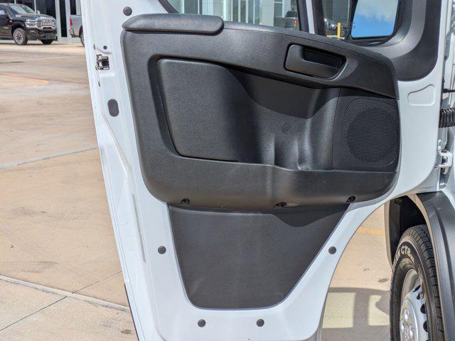 2026 Ram ProMaster Cargo Van Tradesman Low Roof 136" WB w/Pass Seat