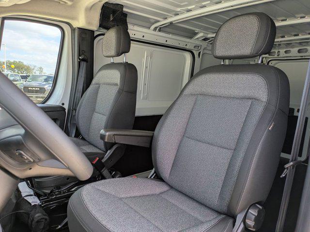2026 Ram ProMaster Cargo Van Tradesman Low Roof 136" WB w/Pass Seat