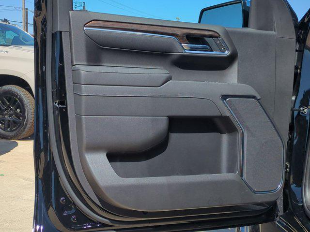 2026 Chevrolet Silverado 1500 4WD Crew Cab Standard Bed LT