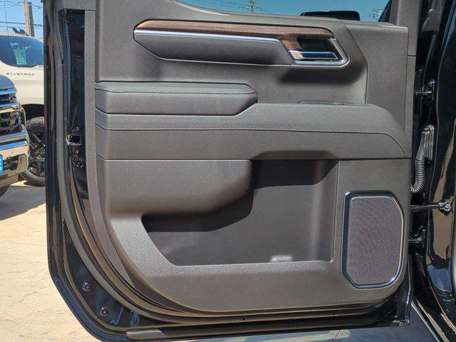 2026 Chevrolet Silverado 1500 4WD Crew Cab Standard Bed LT