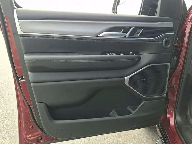 2024 Jeep Wagoneer Series II Carbide 4x4