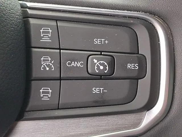 2024 Jeep Wagoneer Series II Carbide 4x4