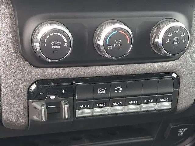2024 Ram 4500 Chassis Tradesman/SLT/Laramie/Limited
