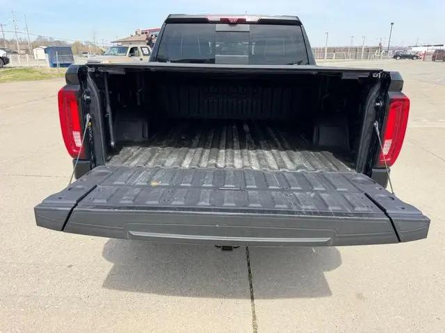 2023 GMC Sierra 1500 4WD Crew Cab Short Box AT4X