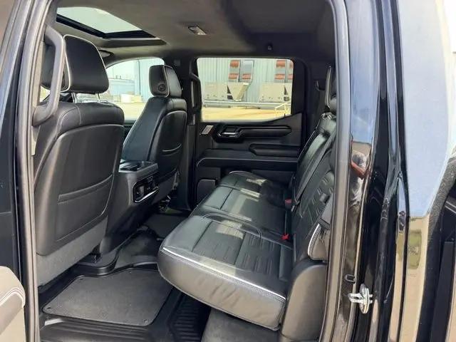 2023 GMC Sierra 1500 4WD Crew Cab Short Box AT4X