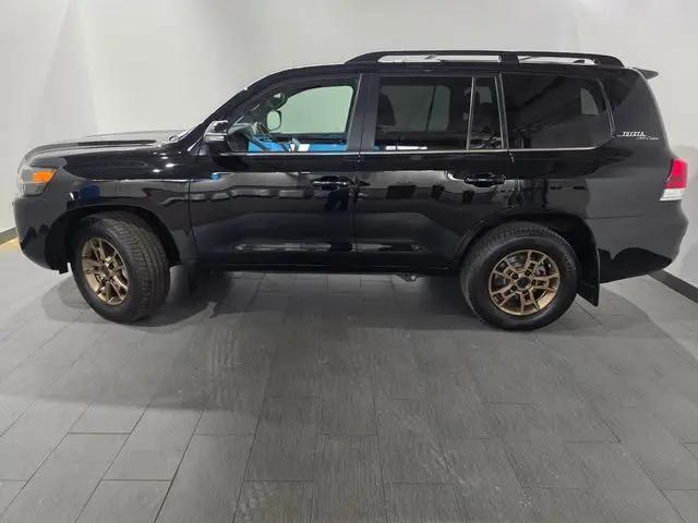 2021 Toyota Land Cruiser Heritage Edition