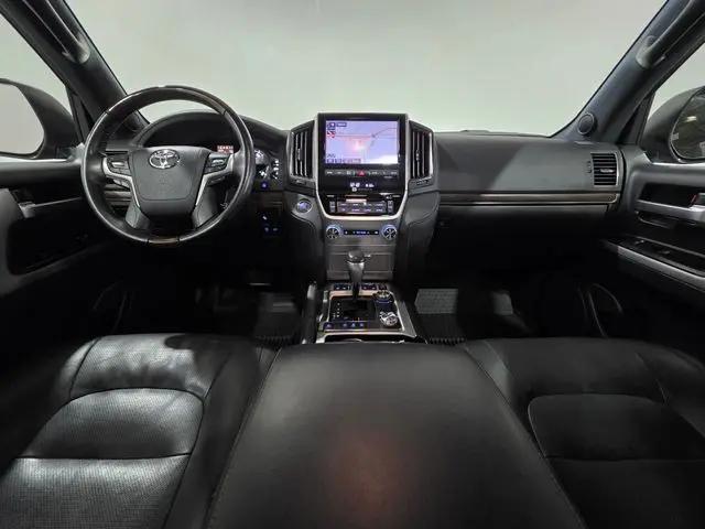 2021 Toyota Land Cruiser Heritage Edition