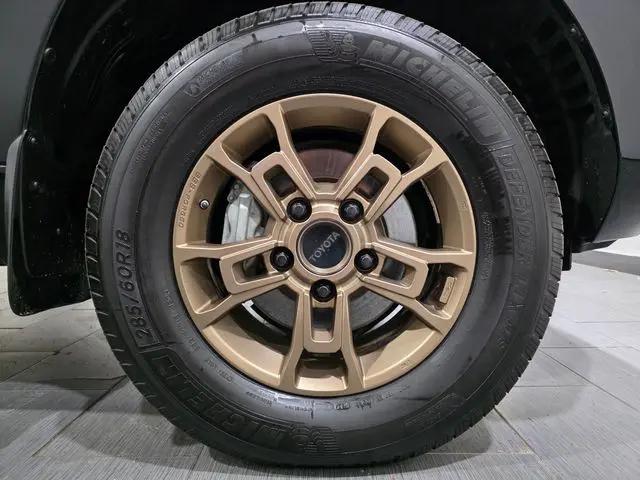 2021 Toyota Land Cruiser Heritage Edition