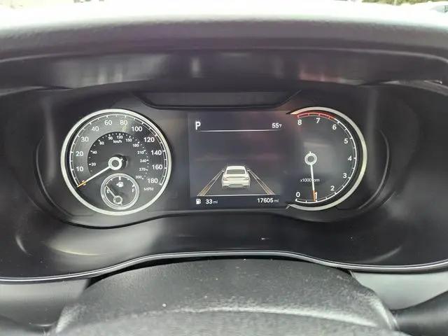 2023 Genesis G70 2.0T RWD