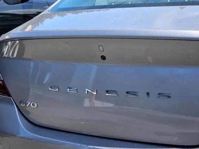 2023 Genesis G70 2.0T RWD