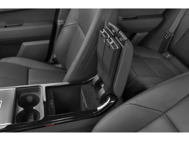2026 Land Rover Range Rover Velar P250 Dynamic SE