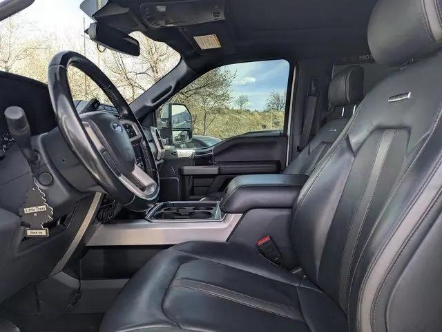 2022 Ford F-350 Platinum