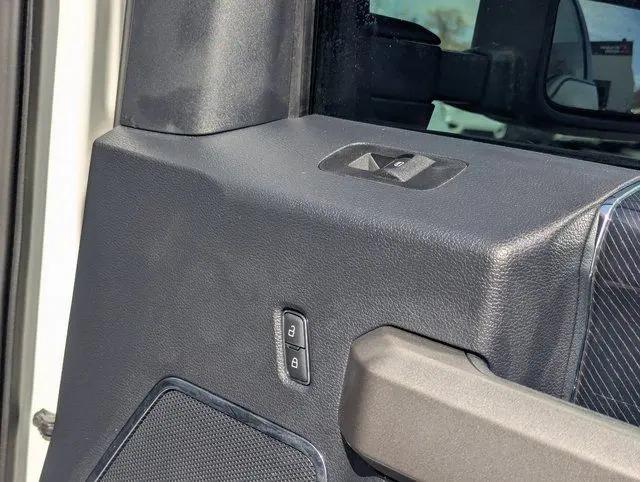 2022 Ford F-350 Platinum