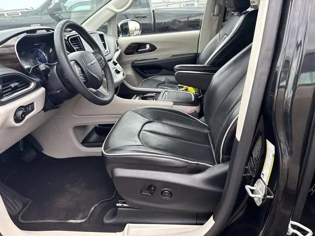 2023 Chrysler Pacifica Hybrid Limited