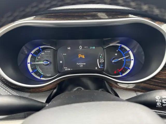 2023 Chrysler Pacifica Hybrid Limited